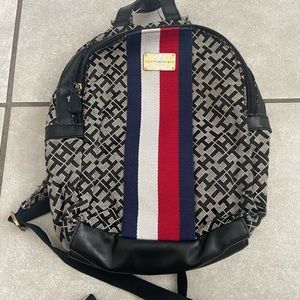 Tommy Hilfiger Medium Backpack